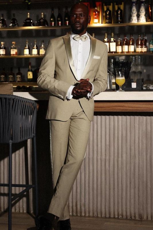 Abdul Khaki Double Breasted Prom Suits With Satin Peaked Lapel