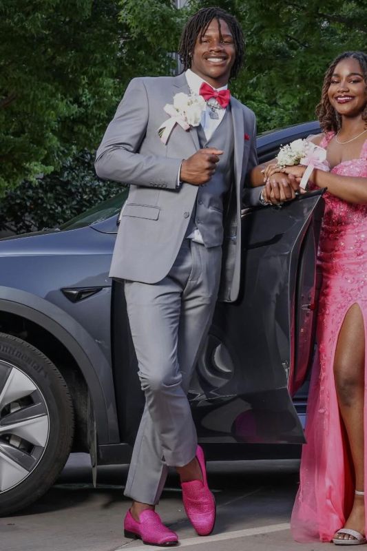 Grey Notched Lapel Slim Fit Wool Men Three Piece Prom Suit