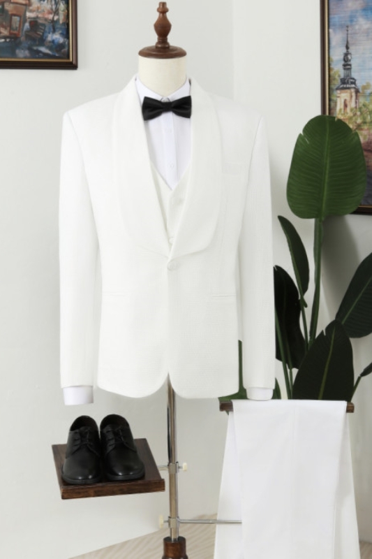 Genlteman Simple White Plaid Shawl Lapel Three Pieces Wedding Men Suits