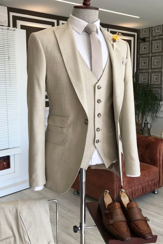 Jason Stylish Off-White Three Piece Point Lapel Men Business Suit