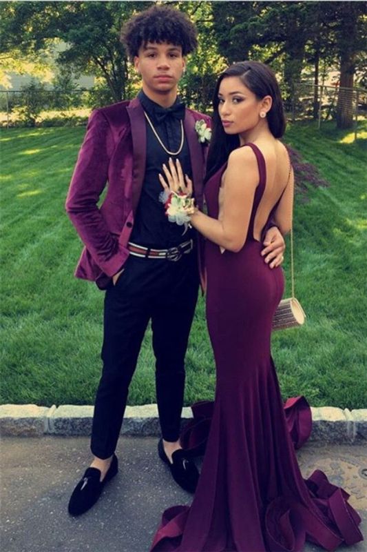 Burgundy Velvet Two Piece Peak Lapel Custom Men Prom Suit