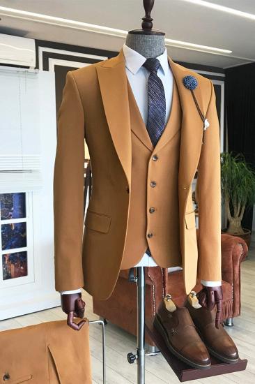 Julien Gold Brown Fashion Point Lapel Men Suit Three Piece_2