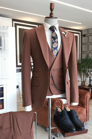 Herbert Fashion Burgundy Three Piece Point Lapel Men Business Suit_2