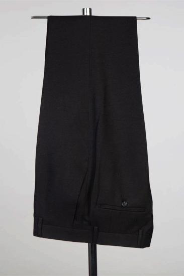 Stylish Black Peaked Lapel Double Breasted Two Pieces Prom Suits_4
