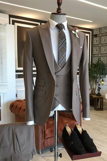 Ken Elegant Coffee Three Piece Point Lapel Slim Fit Suit_2